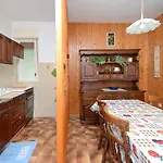 Mladen Jelica Apartman *